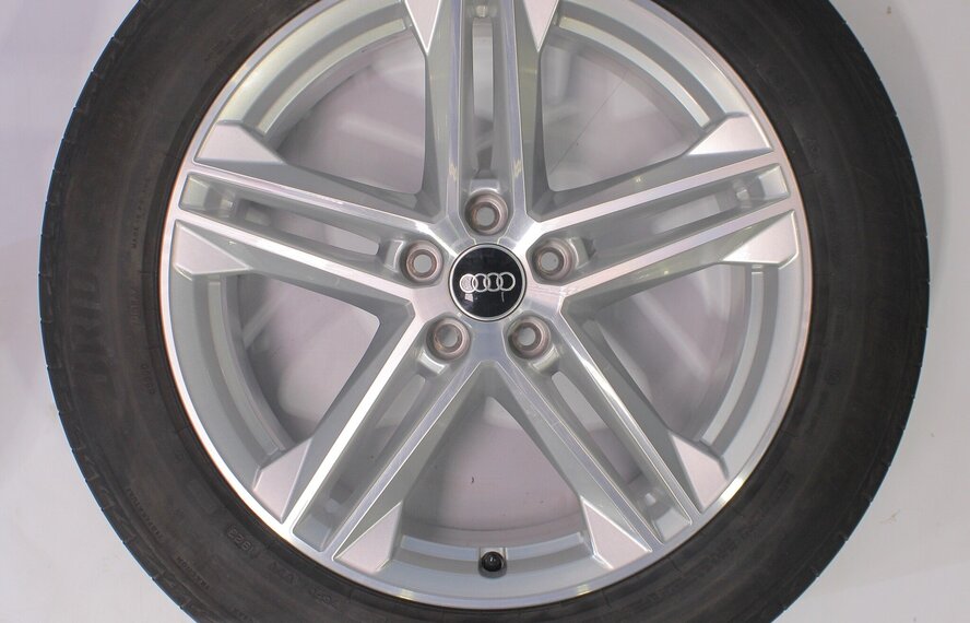 Audi Audi Q5 SQ5 80A 19 inch velgen Bridgestone Zomerbanden Origineel