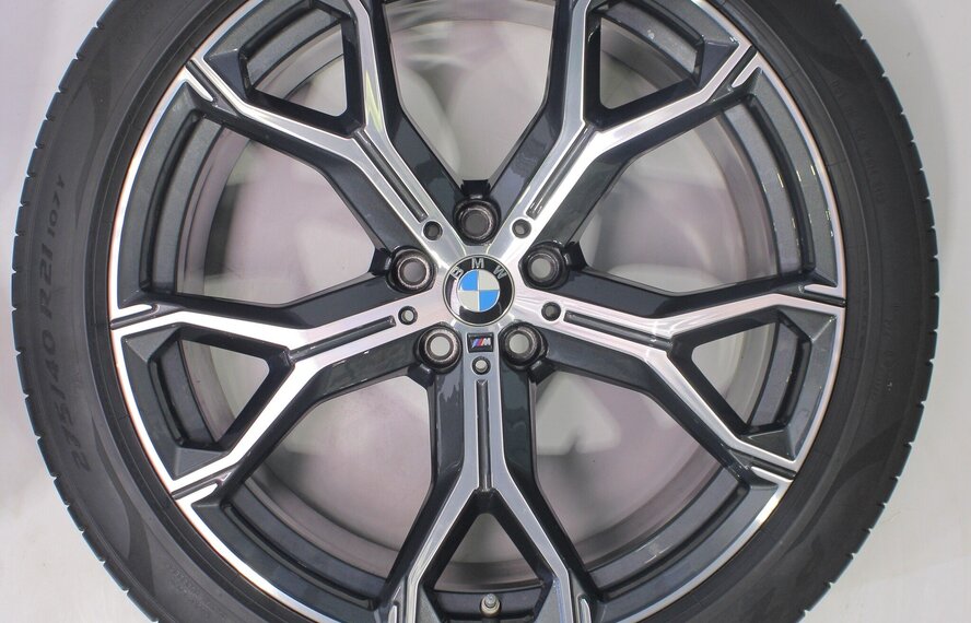 BMW BMW X5 G05 X6 G06 741M 21 inch velgen Pirelli Runflat Zomerbanden Origineel