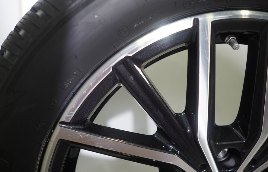 BMW BMW X1 iX1 U11 BEV X2 iX2 U10 838M 18 inch velgen Bridgestone Winterbanden Nieuw Origineel