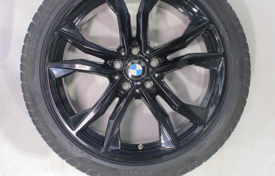 BMW BMW X1 F48 X2 F39 715M 19 inch velgen Pirelli Runflat Winterbanden Origineel