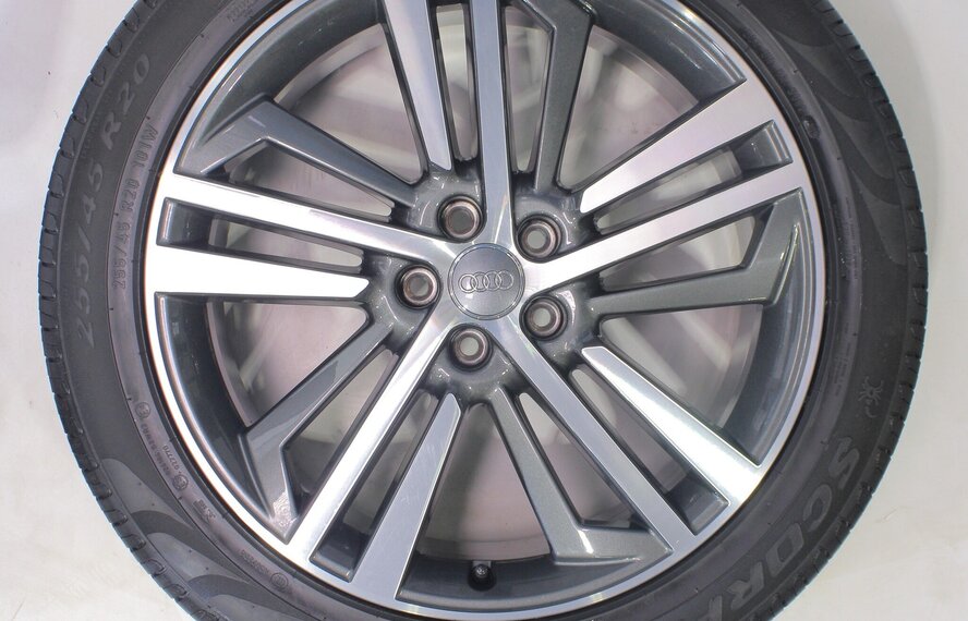 Audi Audi Q5 SQ5 80A 20 inch velgen Pirelli Zomerbanden Origineel