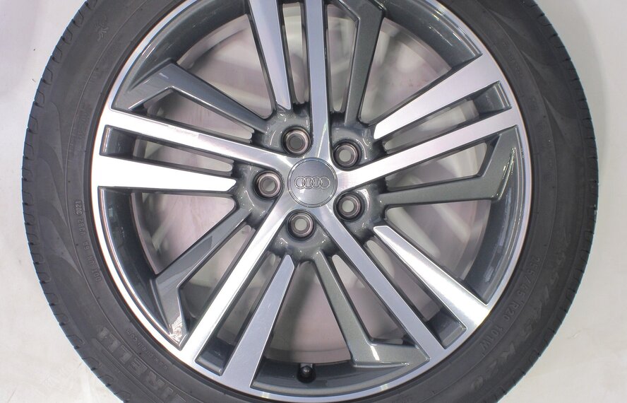 Audi Audi Q5 SQ5 80A 20 inch velgen Pirelli Zomerbanden Origineel