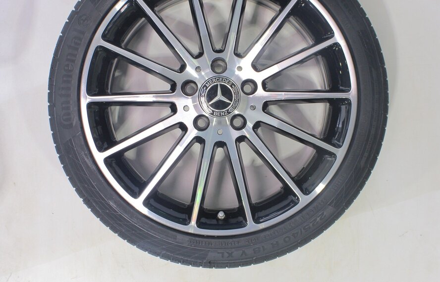 Mercedes Mercedes A B CLA Klasse W176 W117 W246 18 inch velgen Continental Zomerbanden Nieuw Origineel