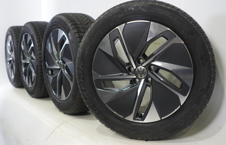Volkswagen Volkswagen ID4 Hamar 19 inch velgen Pirelli Winterbanden Nieuw Origineel
