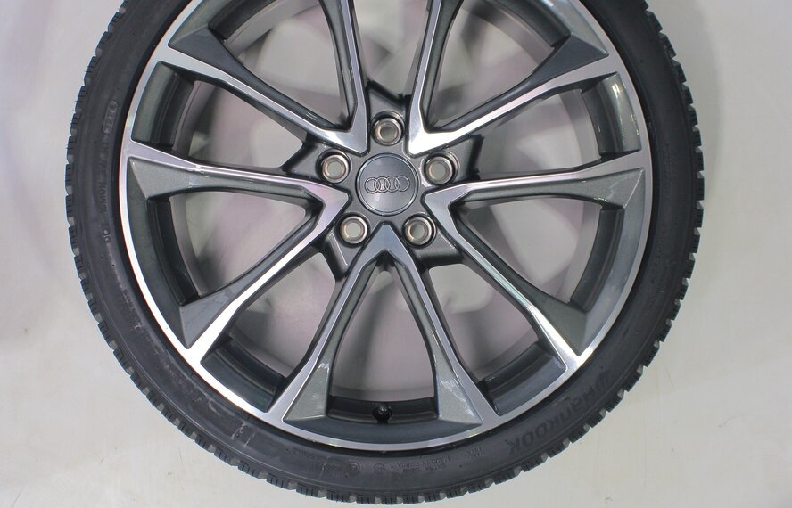 Audi Audi A4 S4 B9 8W 19 inch velgen Hankook Winterbanden Nieuw Origineel