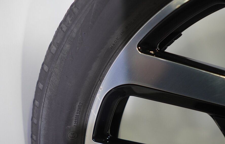 BMW BMW i3 I01 428 19 inch velgen Bridgestone Winterbanden Origineel