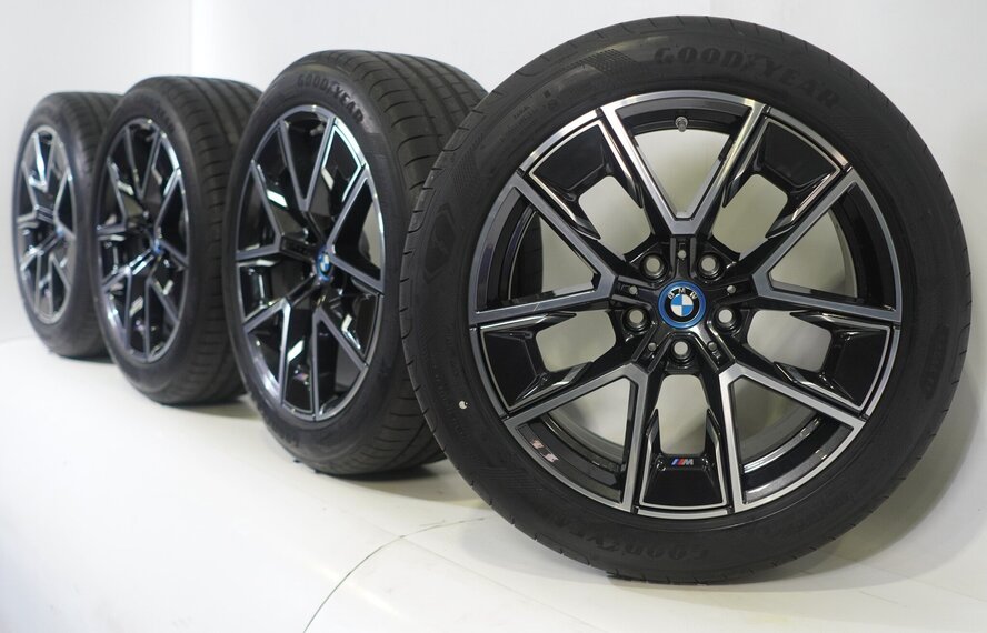 BMW BMW 4 serie i4 G26 858M 18 inch velgen Goodyear Zomerbanden Origineel