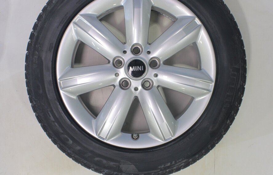Mini Mini Countryman F60 539 17 inch velgen Pirelli Winterbanden Nieuw Origineel