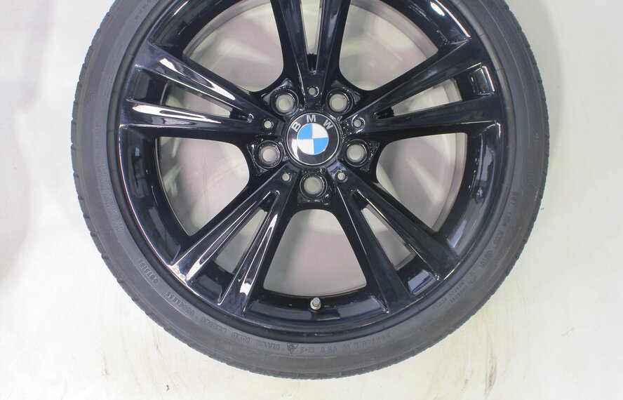 BMW BMW 1 2 serie F20 F21 F22 F23 385 18 inch velgen Continental Runflat Winterbanden Origineel