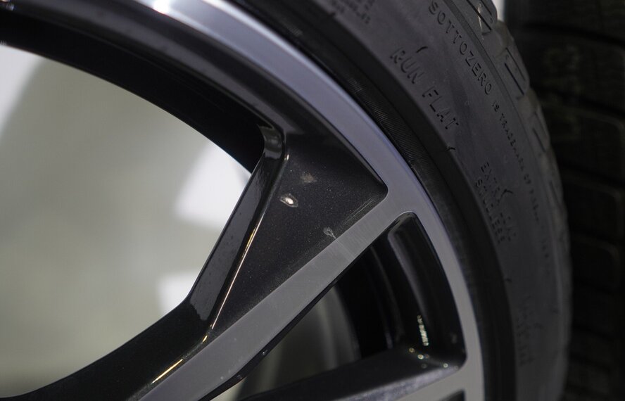 BMW BMW X1 F48 X2 F39 715M 19 inch velgen Pirelli Runflat Winterbanden Nieuw Origineel