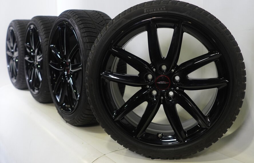 Mini Clubman F54 JCW815 18 inch velgen Pirelli Runflat Winterbanden Origineel