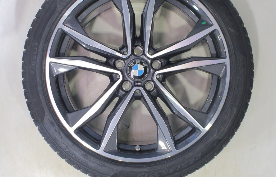 BMW BMW X1 F48 X2 F39 715M 19 inch velgen Pirelli Runflat Winterbanden Nieuw Origineel