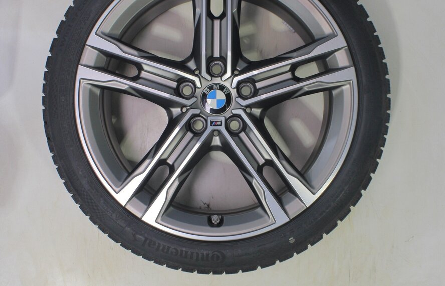 BMW BMW 1 2 serie F40 F44 2 serie Gran Coupe 556M 18 inch velgen Continental Runflat Winterbanden Origineel