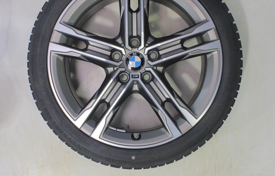 BMW BMW 1 2 serie F40 F44 2 serie Gran Coupe 556M 18 inch velgen Continental Runflat Winterbanden Origineel