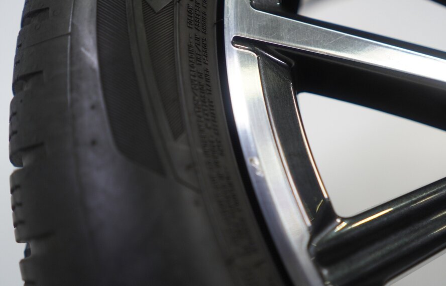 BMW BMW 2 serie U06 Active Tourer 838M 18 inch velgen Goodyear Winterbanden Nieuw Origineel