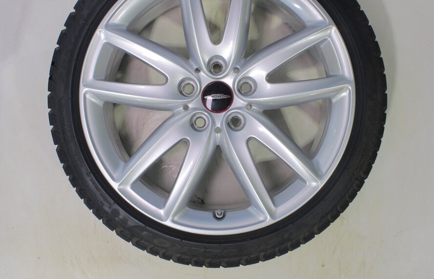 Mini Clubman F54 JCW815 18 inch velgen Pirelli Runflat Winterbanden Origineel