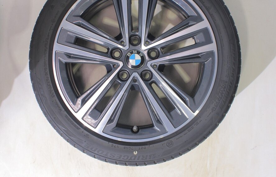 BMW BMW 1 2 serie F40 F44 2 serie Gran Coupe 548 17 inch velgen Bridgestone Runflat Winterbanden Origineel