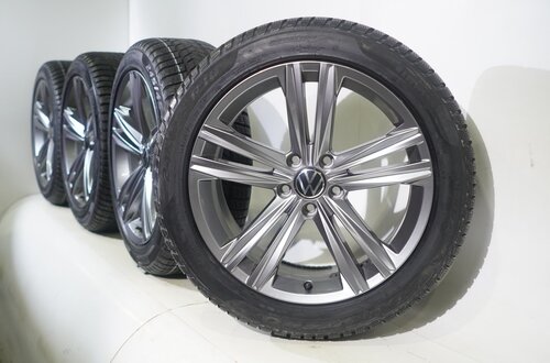 Volkswagen Volkswagen Arteon Passat Sebring 18 inch velgen Pirelli Winterbanden Nieuw Origineel Volkswagen Volkswagen Arteon Passat Sebring 18 inch velgen Pirelli Winterbanden Nieuw Origineel