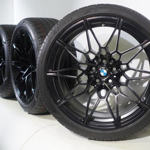 BMW BMW M3 M4 G80 G82 826M 19 & 20 inch velgen Pirelli Zomerbanden Nieuw Origineel