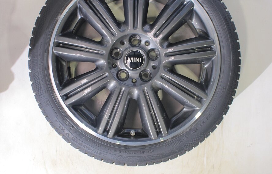 Mini Clubman F54 524 18 inch velgen Continental Runflat Winterbanden Origineel