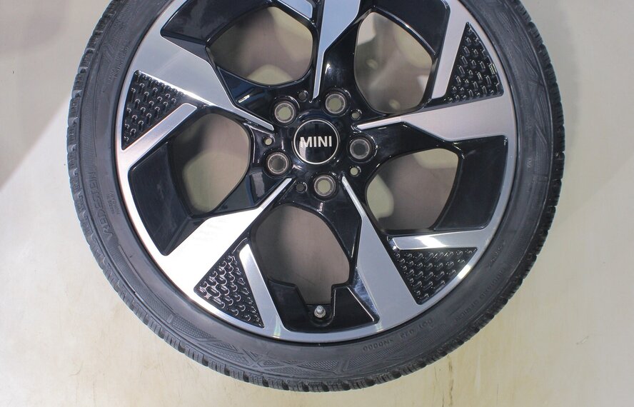 Mini Mini F65 / F66 F67 One / Cooper / Cooper D / Cooper S 958 18 inch velgen Vredestein Winterbanden Nieuw Origineel
