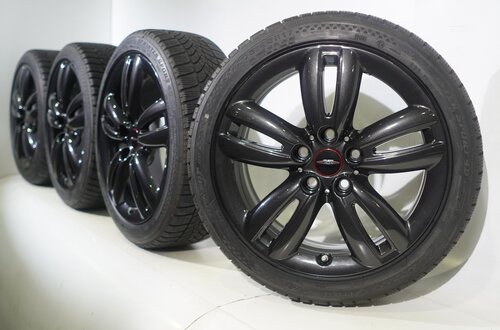 Mini Cooper / S / One / Cabrio F55 F56 F57 JCW501 17 inch velgen Dunlop Runflat Winterbanden Origineel
