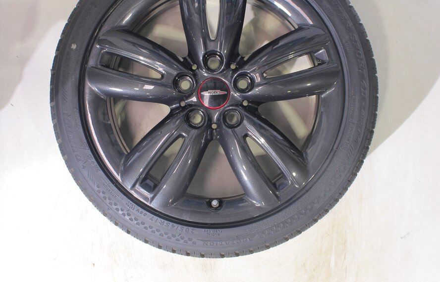 Mini Cooper / S / One / Cabrio F55 F56 F57 JCW501 17 inch velgen Dunlop Runflat Winterbanden Origineel