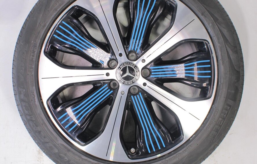 Mercedes Mercedes EQC N293 C293 20 inch Pirelli Zomerbanden Origineel
