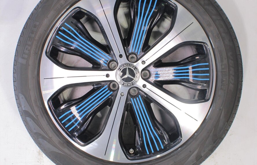 Mercedes Mercedes EQC N293 C293 20 inch Pirelli Zomerbanden Origineel