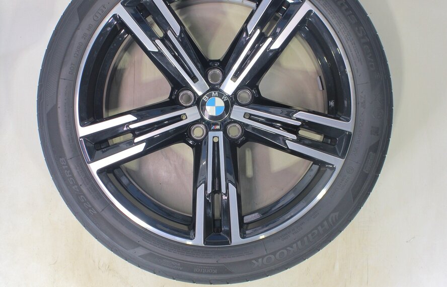 BMW BMW 2 serie 3 serie 4 serie G20 G21 G22 G42 848M 18 inch velgen Hankook Runflat Zomerbanden Origineel