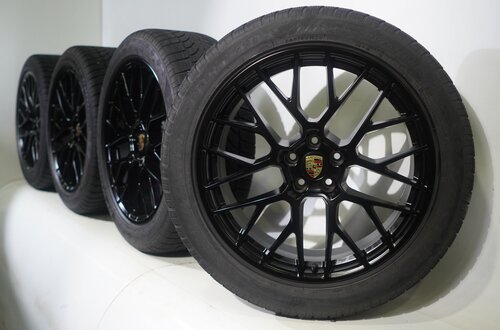 Porsche Porsche Macan II + III 95B 20 inch velgen Dunlop Winterbanden Origineel