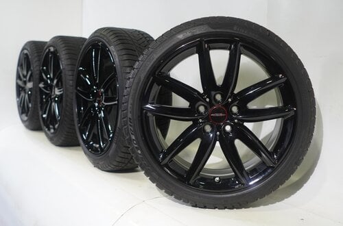 Mini Mini Clubman F54 JCW815 18 inch velgen Pirelli Runflat Winterbanden Origineel