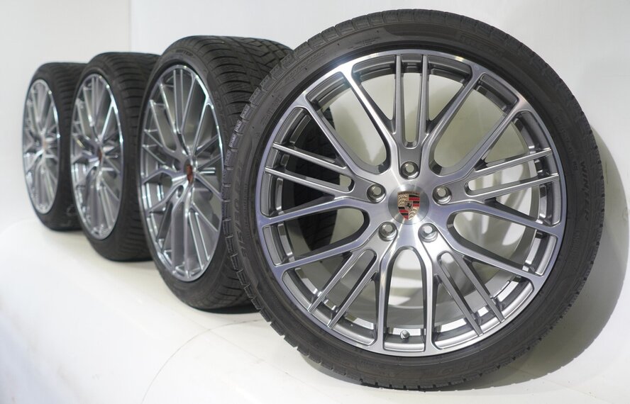 Porsche Porsche Panamera 971 21 inch velgen Pirelli Winterbanden Origineel