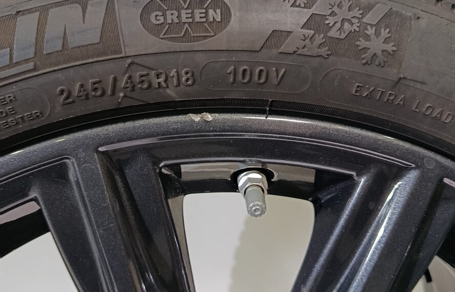 BMW BMW 5 serie G30 G31 8 serie G14 G15 G16 684 18 inch velgen Michelin Runflat Winterbanden Origineel