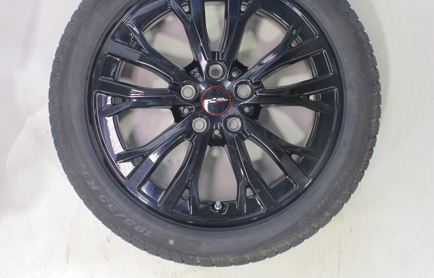 Mini Cooper J01 JCW991 17 inch velgen Pirelli Winterbanden Origineel