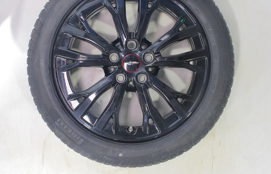 Mini Cooper J01 JCW991 17 inch velgen Pirelli Winterbanden Origineel