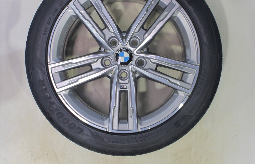 BMW BMW 1 2 serie F40 F44 2 serie Gran Coupe 550M 17 inch velgen Goodyear Zomerbanden Origineel