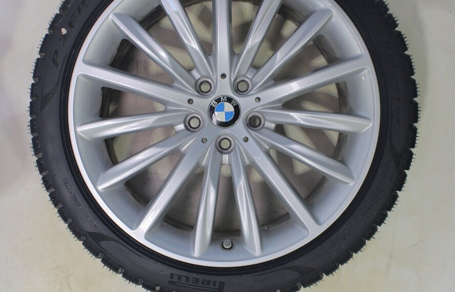 BMW BMW 5 serie G30 G31 8 serie G14 G15 G16 633 19 inch velgen Pirelli Winterbanden Nieuw Origineel