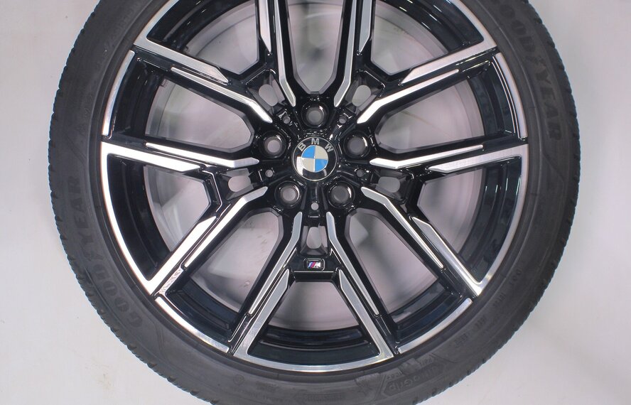 BMW BMW 4 serie i4 G26 859M 19 inch velgen Goodyear Winterbanden Origineel