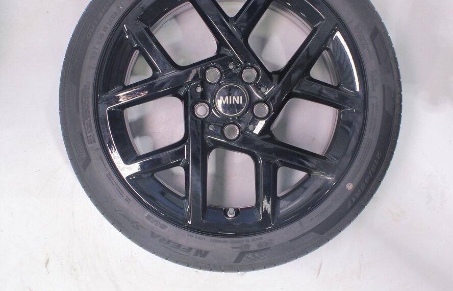 Mini F65 / F66 One / Cooper / Cooper D / Cooper S 957 17 inch velgen Nexen Zomerbanden Origineel