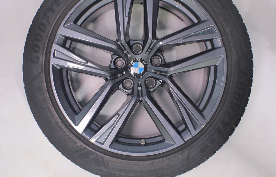BMW BMW 4 serie i4 G26 853 18 inch velgen Goodyear Winterbanden Origineel
