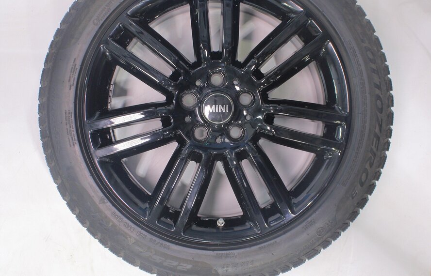 Mini Countryman F60 532 18 inch velgen Pirelli Runflat Winterbanden Origineel
