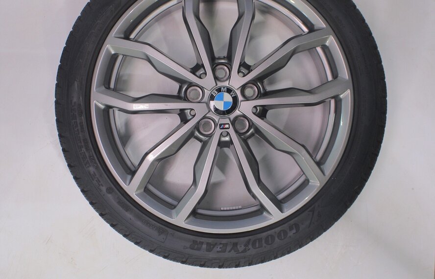 BMW BMW 1 2 serie F40 F44 2 serie Gran Coupe 711M 18 inch velgen Goodyear Winterbanden Origineel
