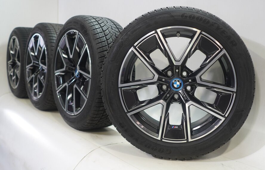 BMW BMW 4 serie i4 G26 858M 18 inch velgen Goodyear Winterbanden Origineel