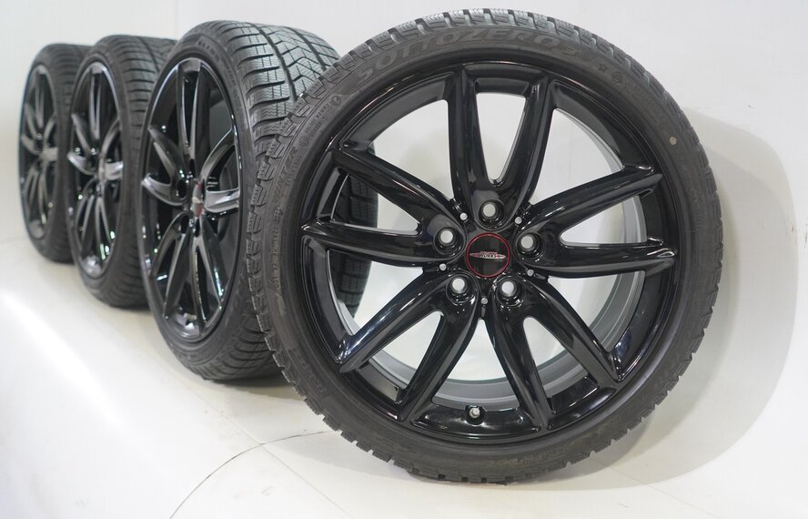 Mini Clubman F54 JCW815 18 inch velgen Pirelli Runflat Winterbanden Origineel