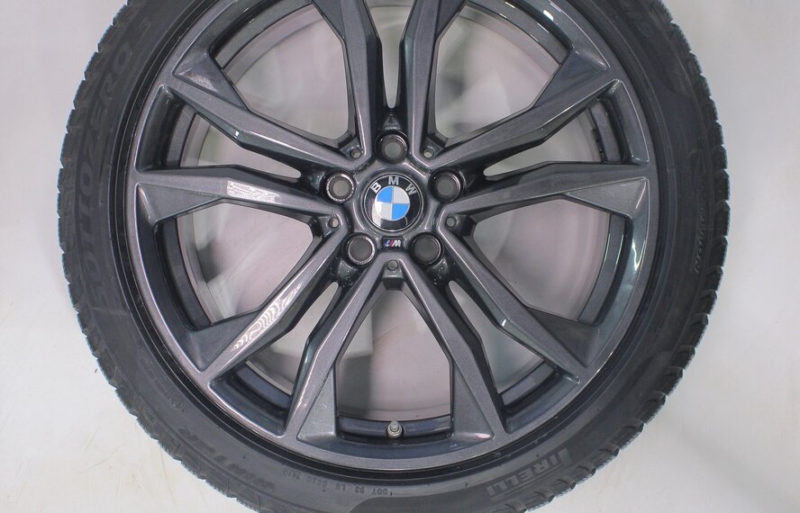 BMW BMW X1 F48 X2 F39 715M 19 inch velgen Pirelli Runflat Winterbanden Origineel