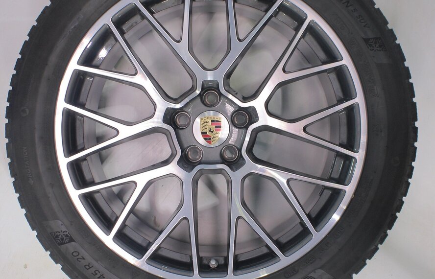 Porsche Porsche Macan II + III 95B 20 inch velgen Michelin Winterbanden Origineel