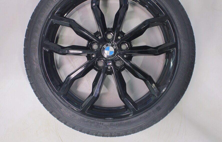 BMW BMW 1 2 serie F40 F44 2 serie Gran Coupe 711M 18 inch velgen Goodyear Winterbanden Nieuw Origineel