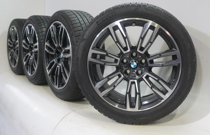 BMW BMW 5 serie i5 G60 G61 935M 19 inch velgen Pirelli Winterbanden Nieuw Origineel