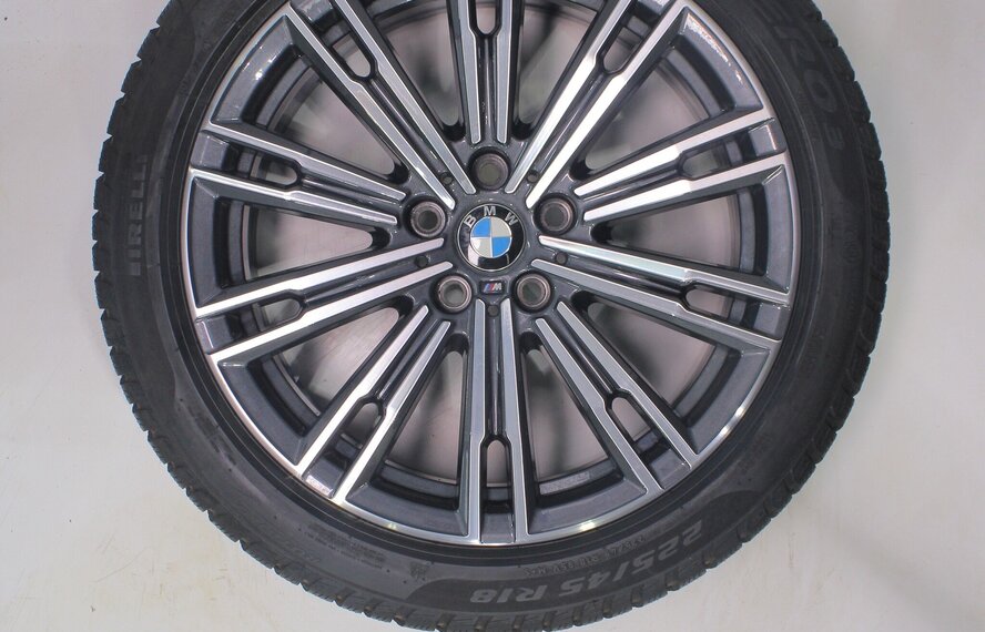 BMW BMW 2 serie 3 serie 4 serie G20 G21 G22 G42 790M 18 inch velgen Pirelli Runflat Winterbanden Origineel